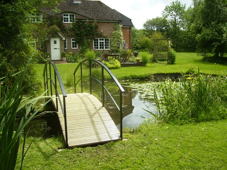 Monet bridge Pewsey Monet_bridge_Pewsey.jpg
